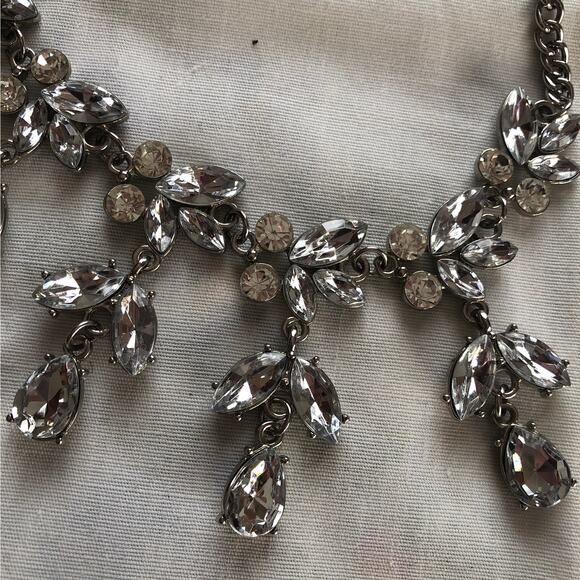 Vintage Clear Crystal Dangle Bib Collar Prom Necklace - Picture 5 of 9